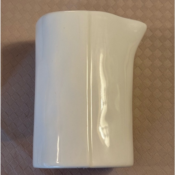 Rae Dunn Creamer and Lidded Sugar Bowl - Picture 2 of 4